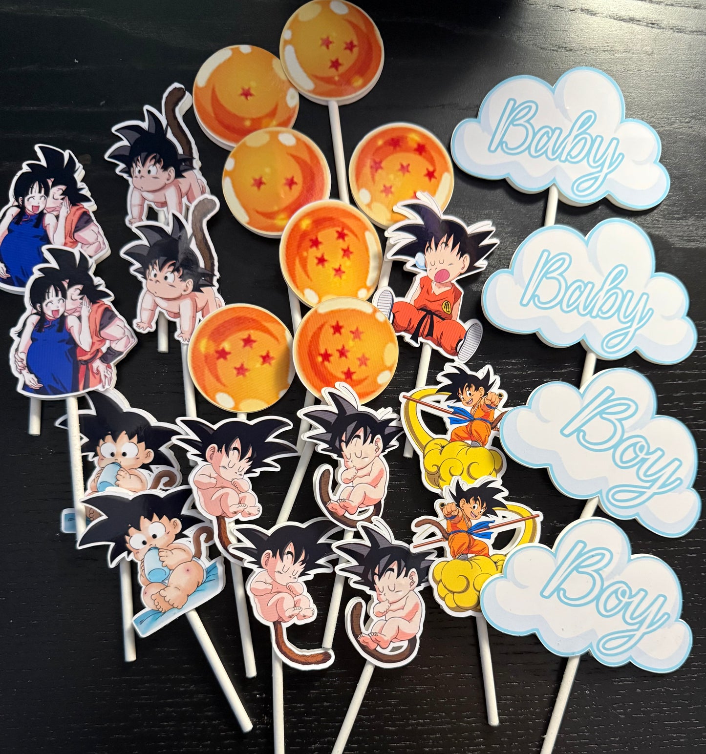 Dragon ball baby shower decoration, cake topper, Favor boxes, table centerpieces.